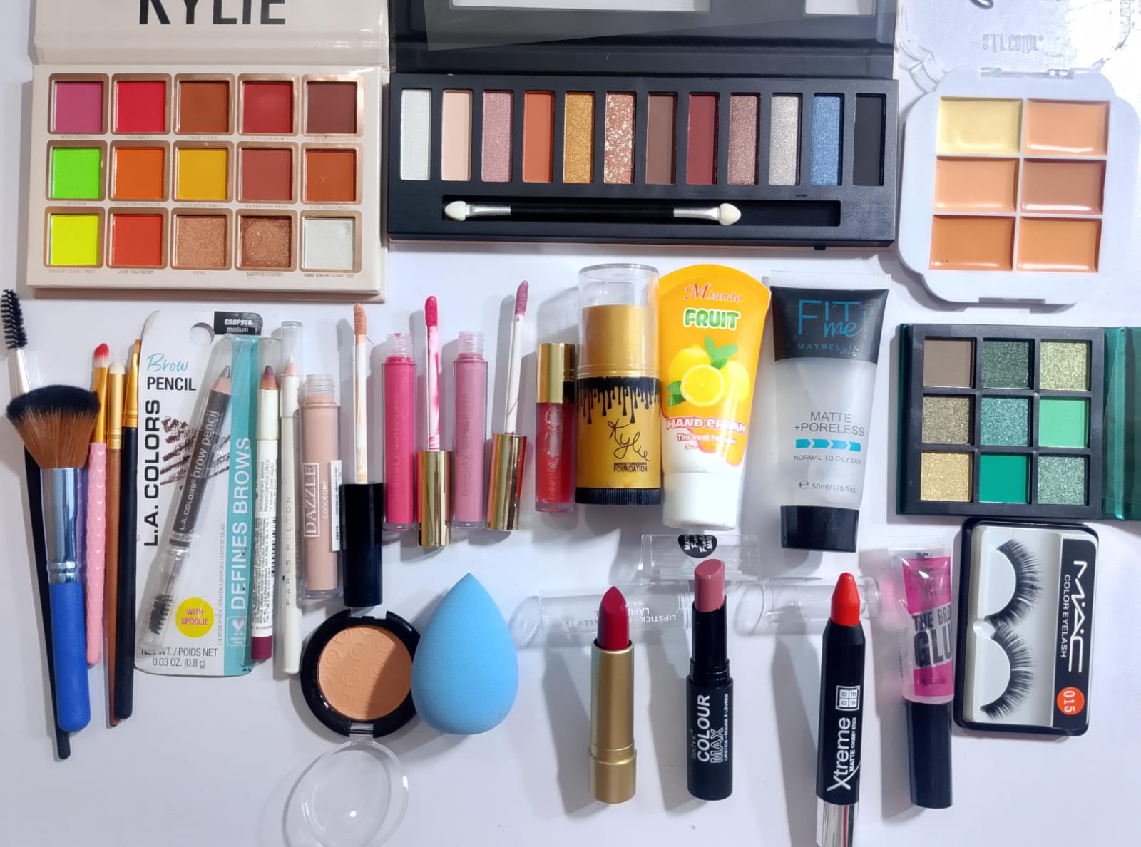 MAKEUP DEALS 1