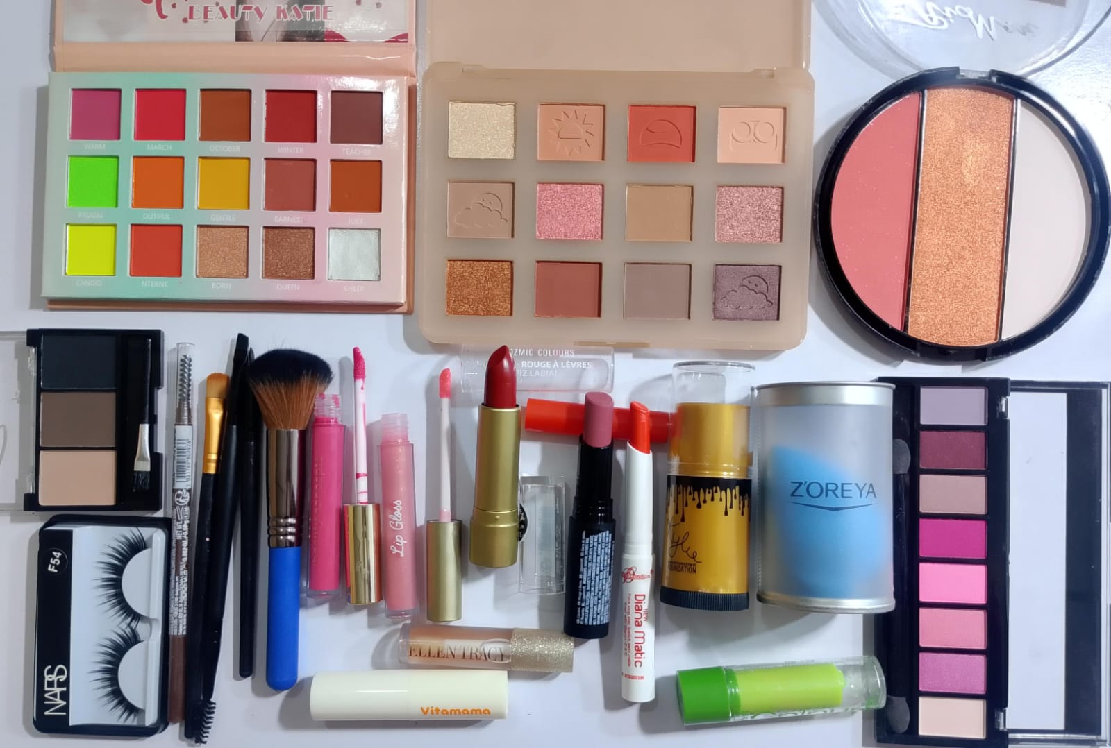 MAKEUP DEALS 1